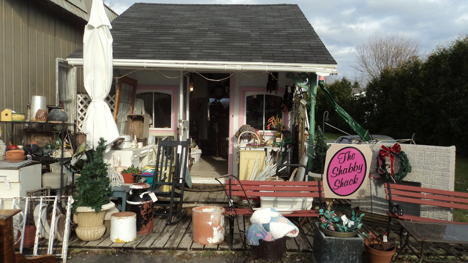 Perth Flea Market located on The Rideau Ferry Rd outside of Perth Ontario in Lanark County